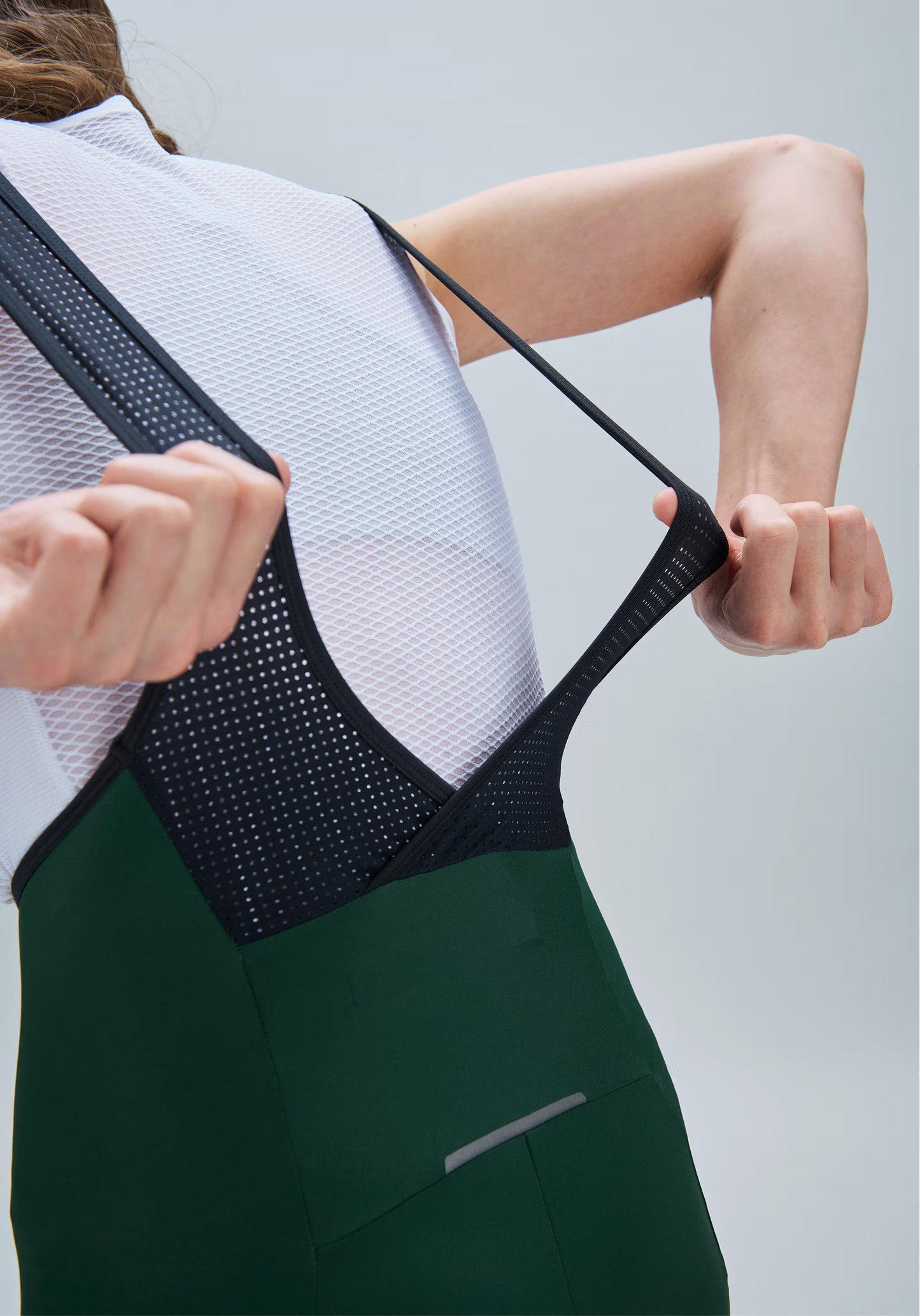 POC CADENCE Damen Kurze Trägerhose Grün