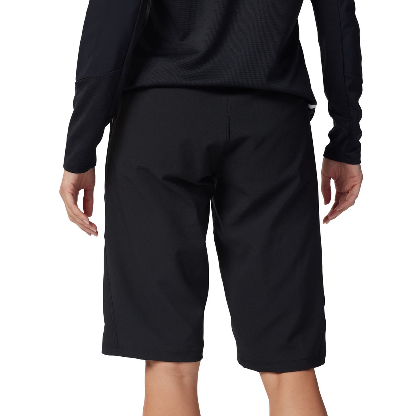 FOX DEFEND Shorts Damen Schwarz 2025