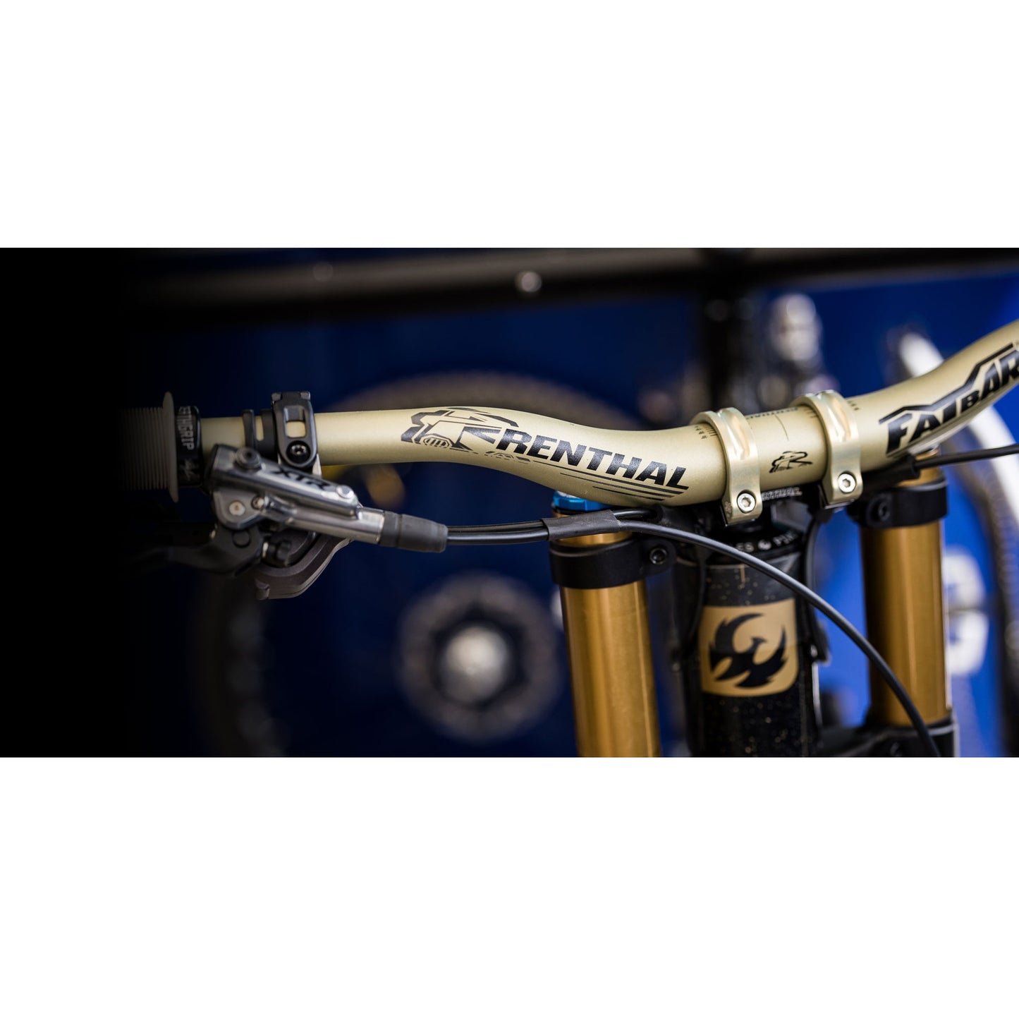 Kleiderbügel RENTHAL V3 FATBAR Rise 30mm 800mm Gold