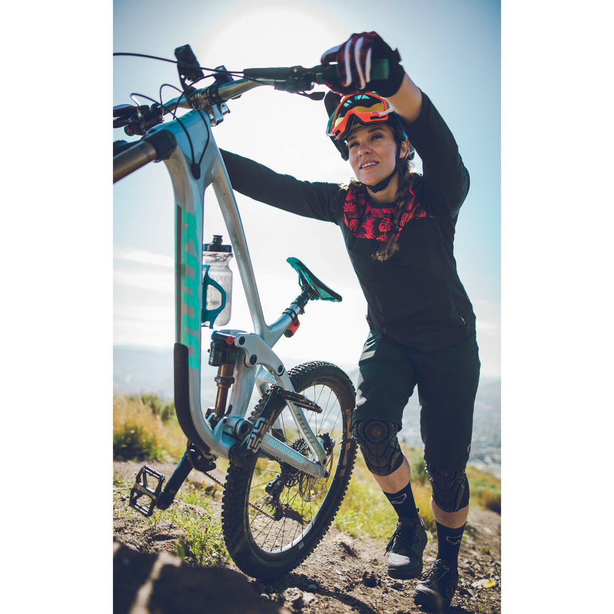 Flaschenhalter LEZYNE FLOW CAGE E SL-R Rechtsentnahme Blau