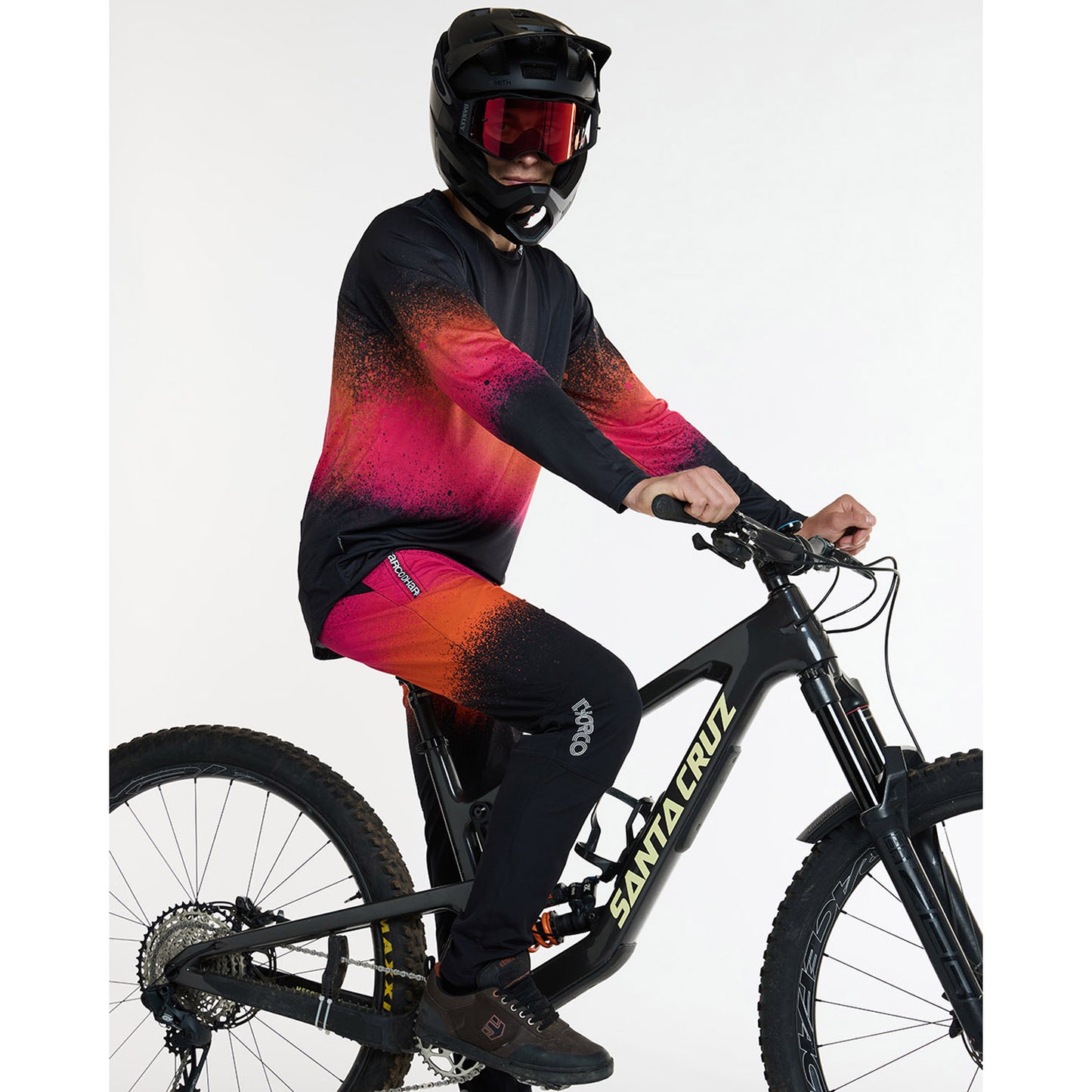 DHARCO GRAVITY BLACK SNAKE Hose Schwarz/Orange