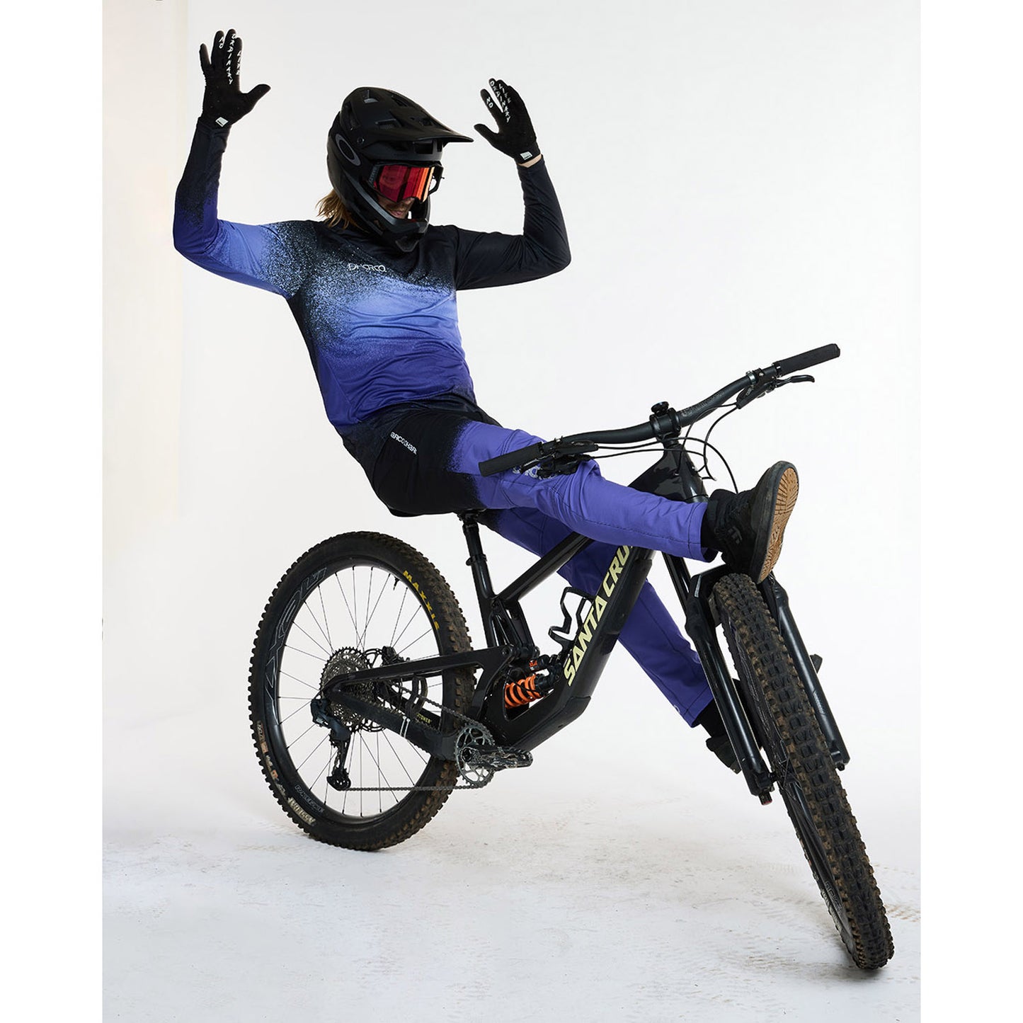 DHARCO ULTRA VIOLETT Trikot Langarm Schwarz/Violett
