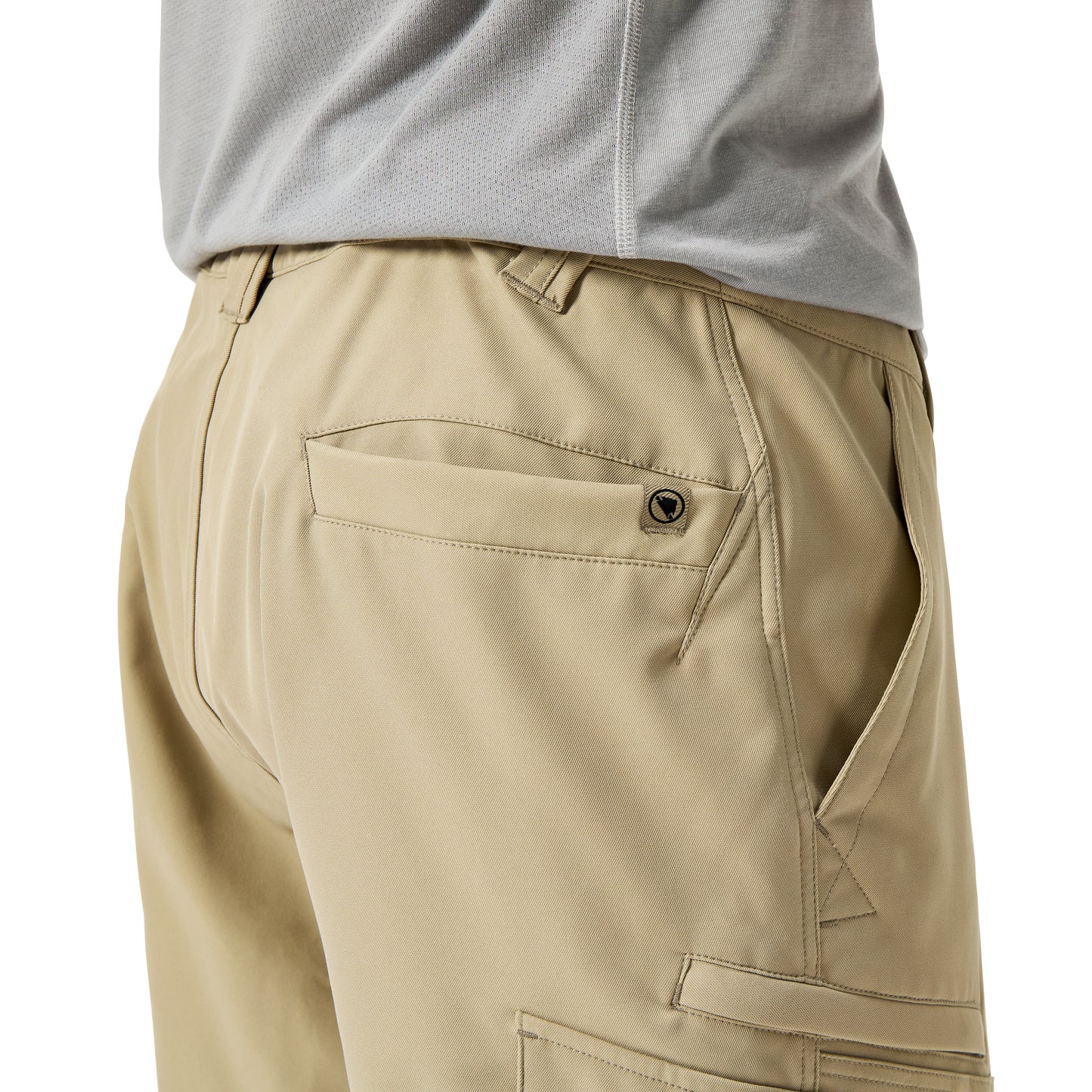 Shorts ENDURA LOOP CARGO Beige/Grün 2025