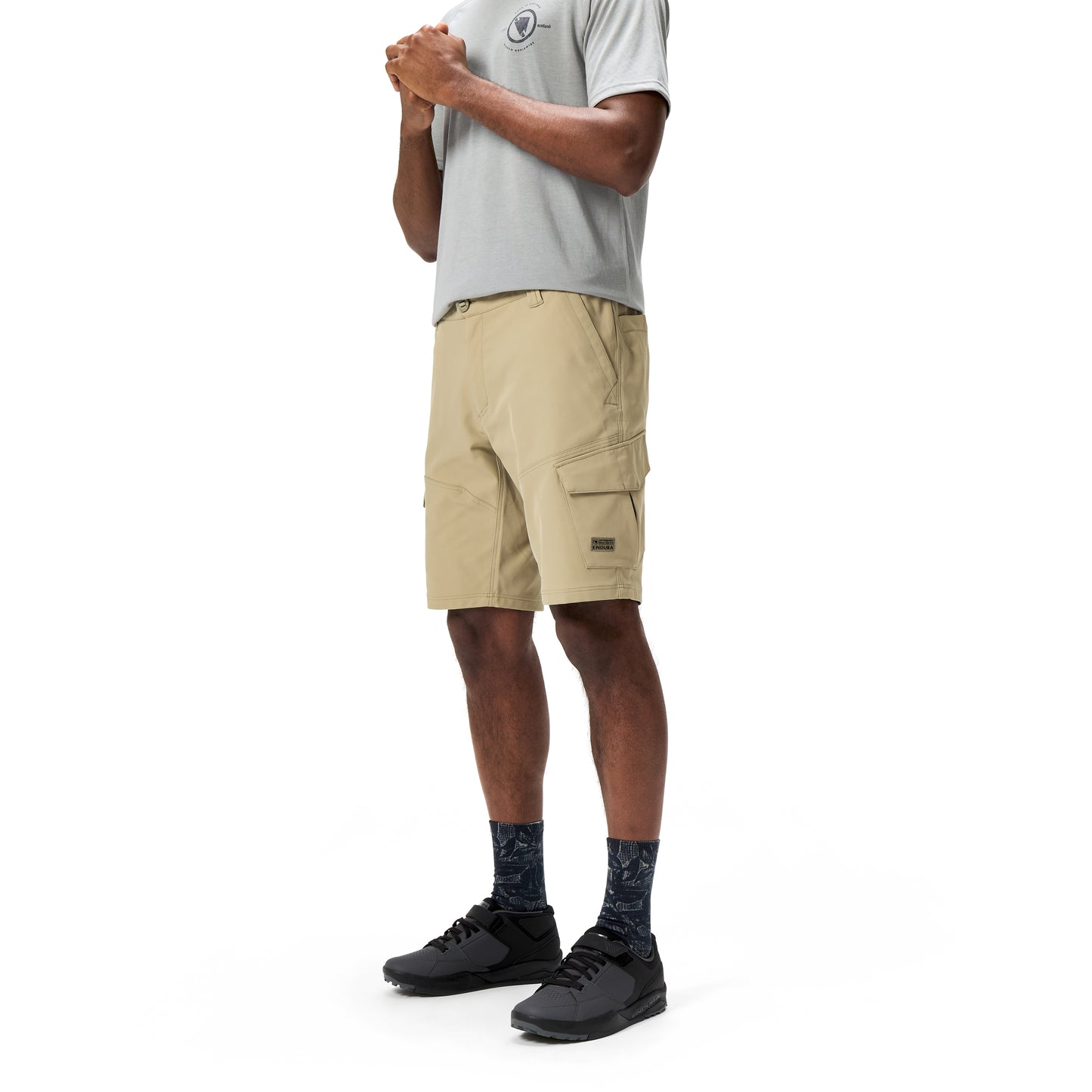 Shorts ENDURA LOOP CARGO Beige/Grün 2025