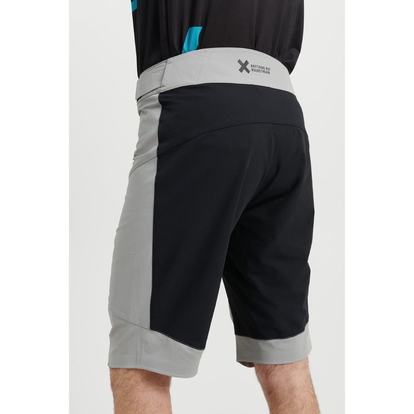 USWE SKRUBB MTB Shorts Grau