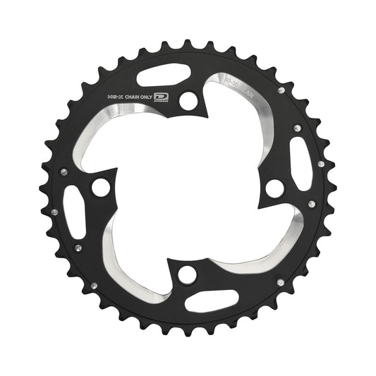 Äußeres Kettenblatt SHIMANO SLX M672/XT M782 10-fach, 4-Loch, 96 mm — Ansicht des Kettenblatts vor weißem Hintergrund