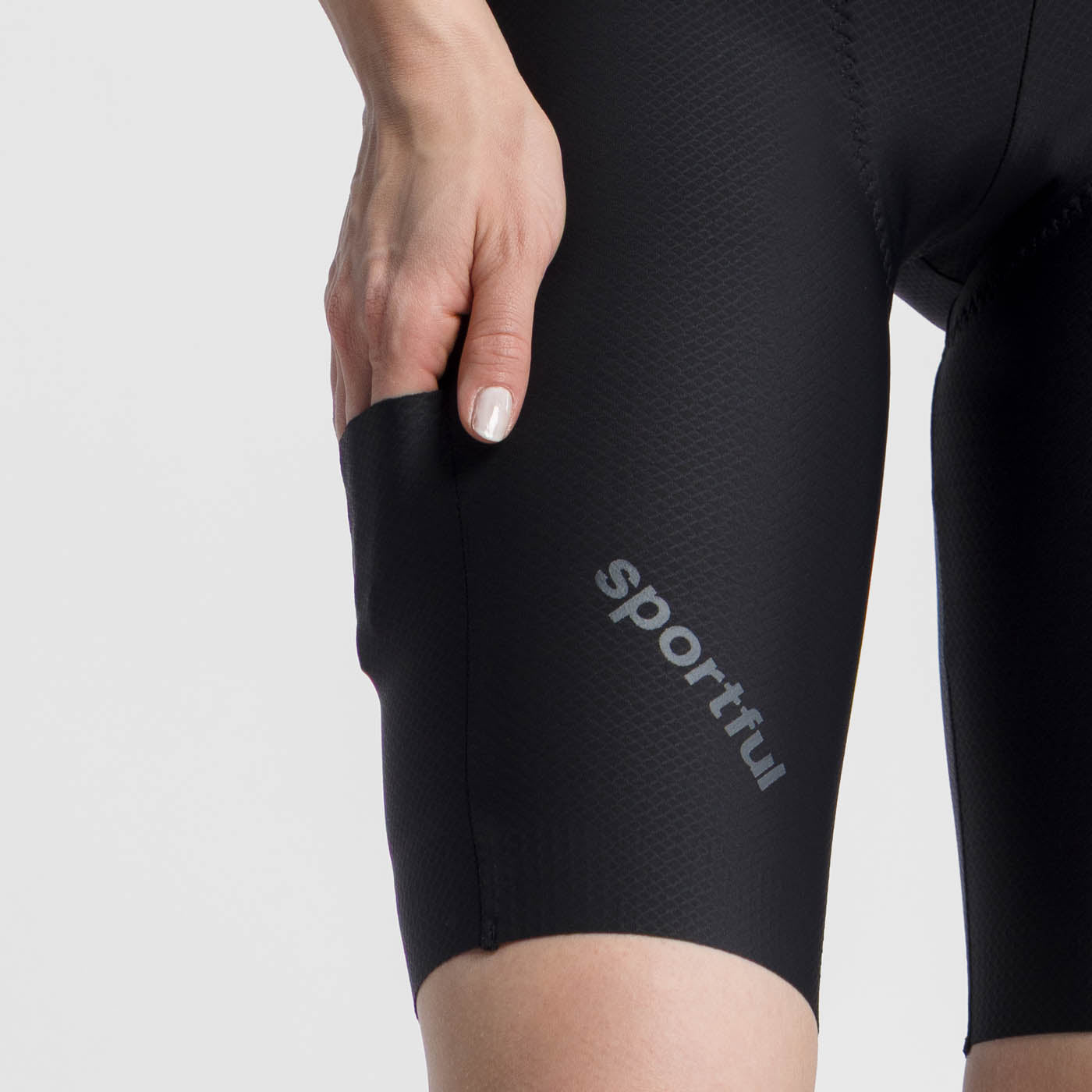 SPORTFUL HYPEREPIC Damen Kurze Trägerhose Schwarz