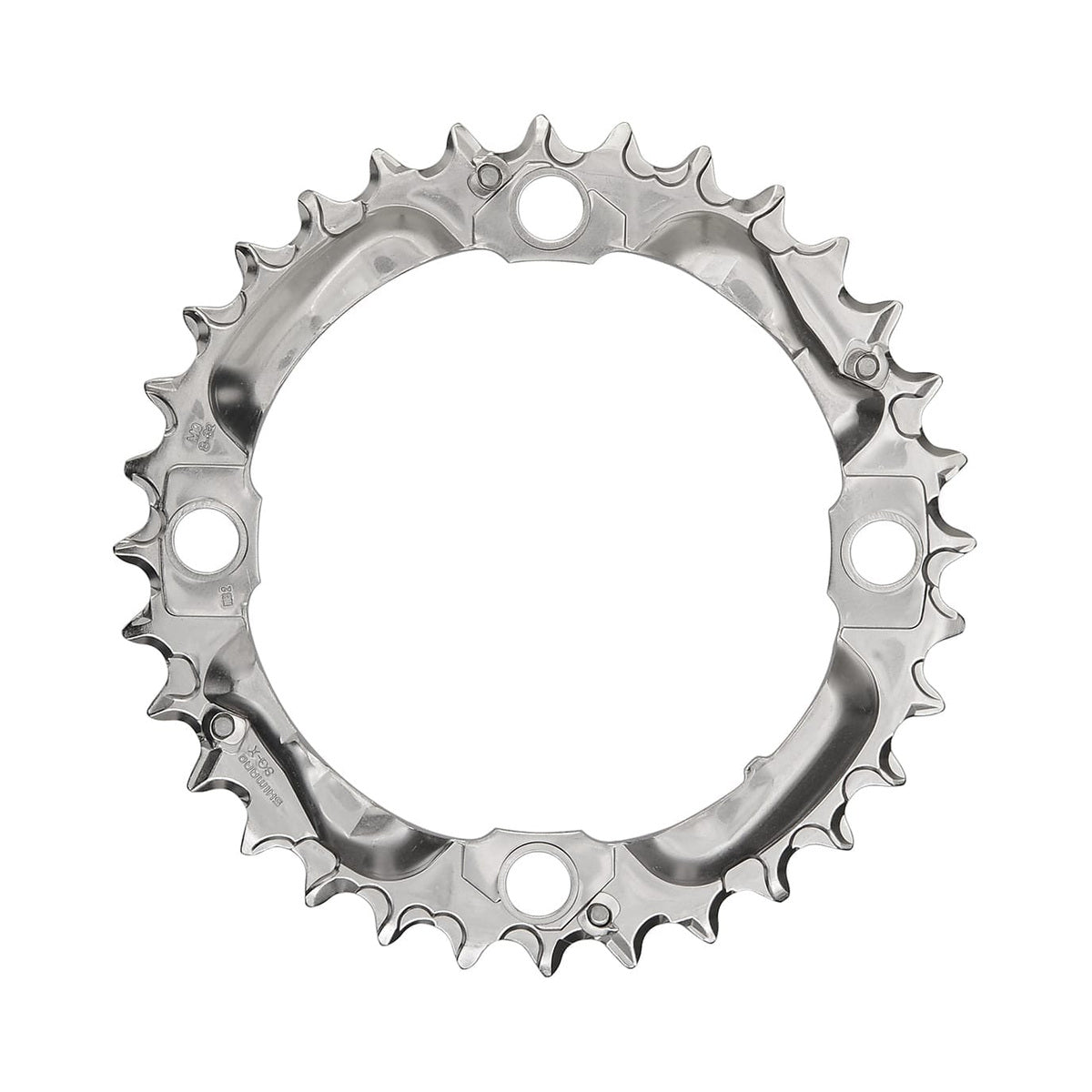 SHIMANO DEORE M530 mittleres Kettenblatt, 9-fach, 4-Loch, 104 mm, silber — Ansicht des Kettenblatts vor weißem Hintergrund