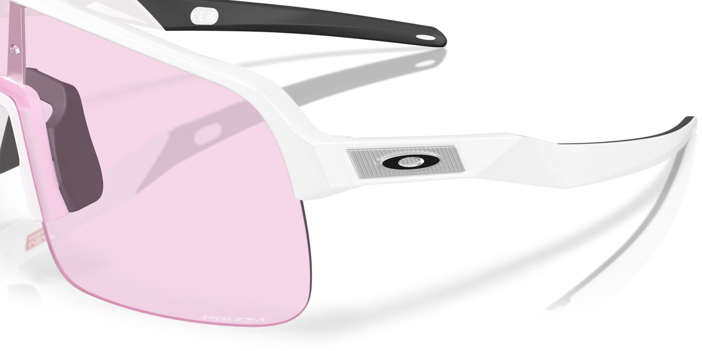 Brille OAKLEY SUTRO LITE S Matt Weiß Prizm Low Light Glas - OO9496-0834