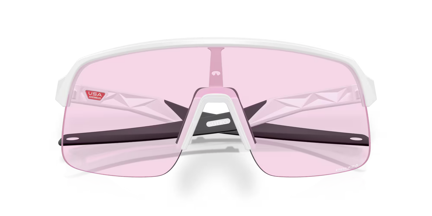 Brille OAKLEY SUTRO LITE S Matt Weiß Prizm Low Light Glas - OO9496-0834