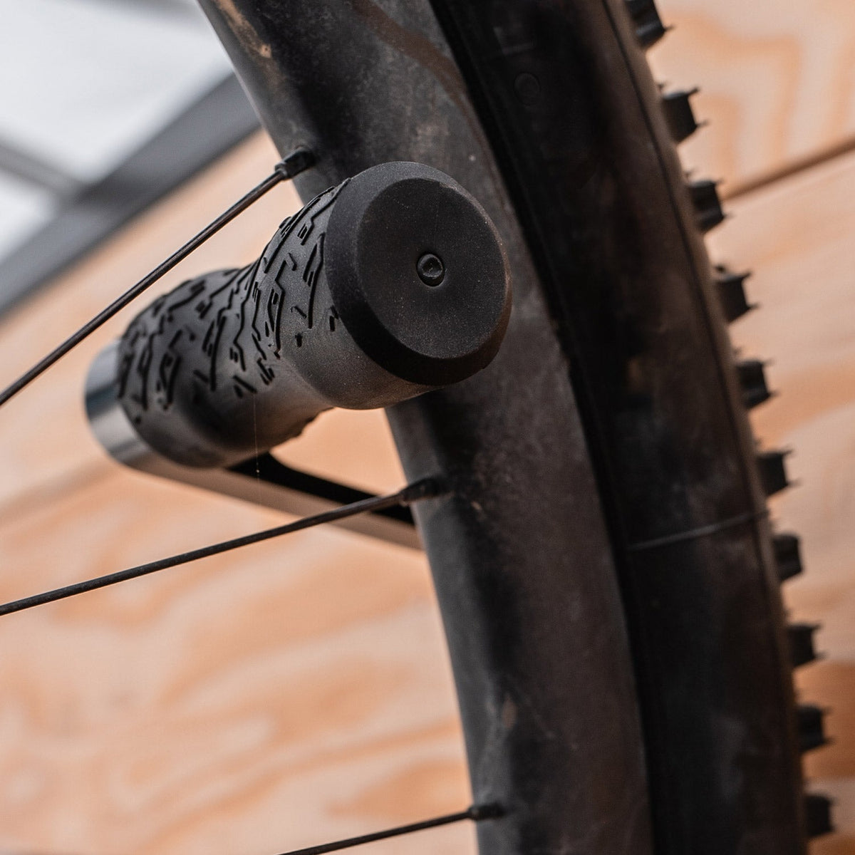 LEZYNE CNC-Aluminium-Wandhaken für Fahrräder Schwarz