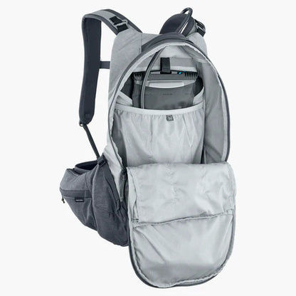 Rucksack mit Rückenprotektor EVOC TRAIL PRO 16L Grau
