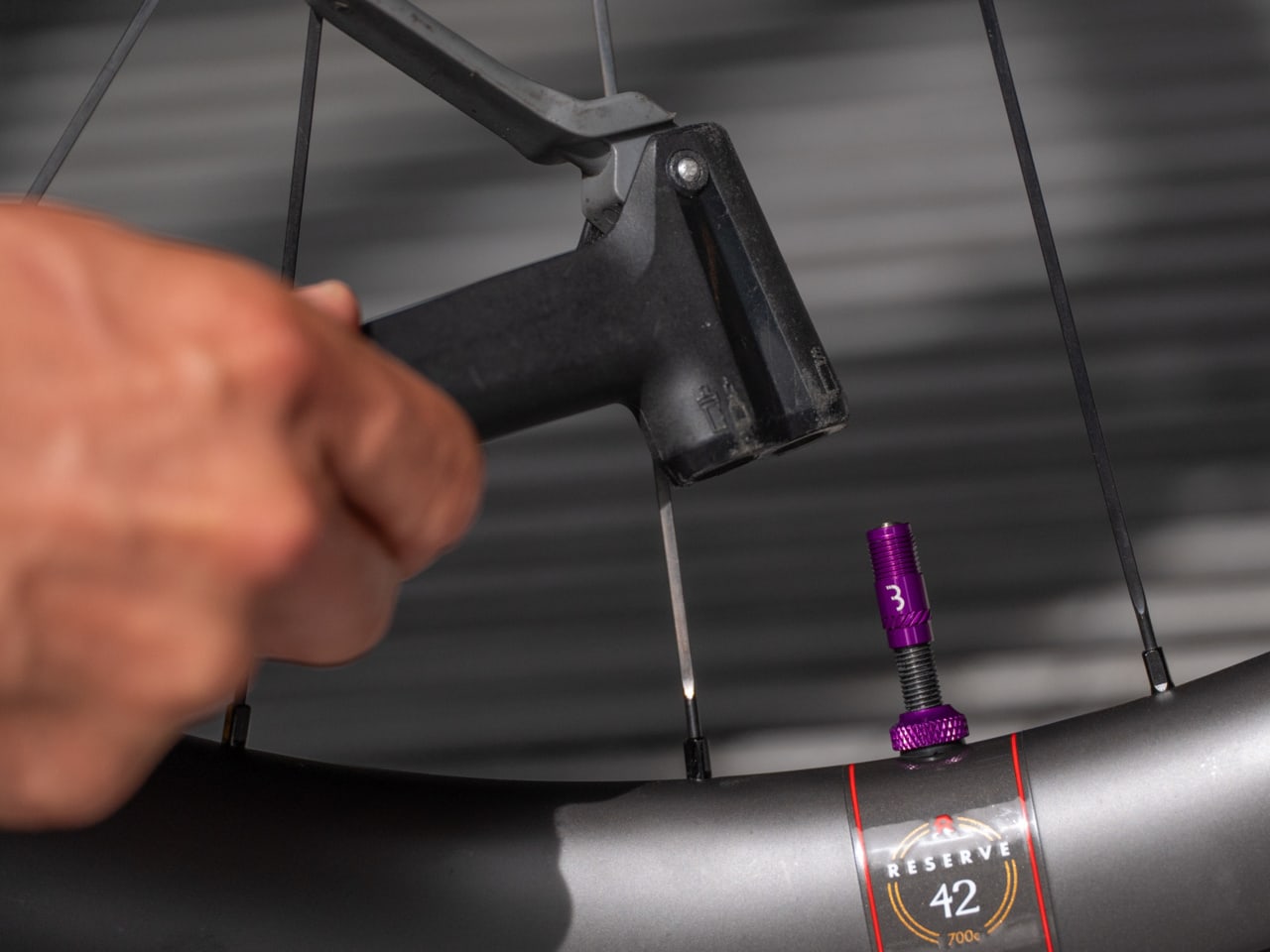 Ventilkappen BBB CORE CAP Violett (x2)