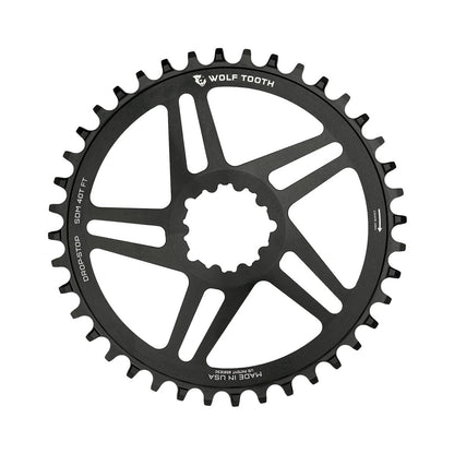 Einfach-Kettenblatt WOLF TOOTH 10/11/12-fach Sram Direct Mount, 6 mm Versatz, Schwarz — Kettenblatt auf weißem Hintergrund