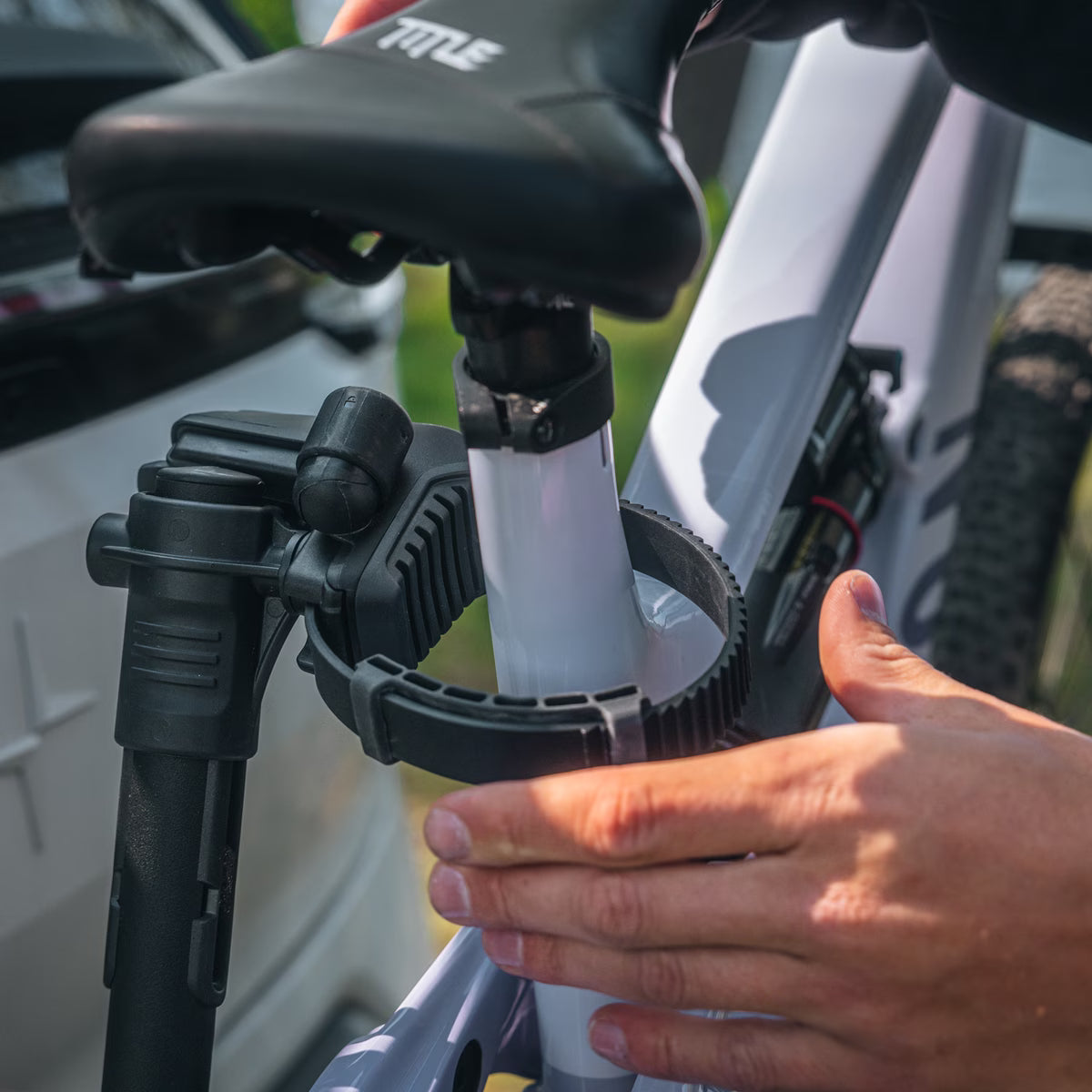 Fahrradträger THULE VELOLITE 2 Fahrräder auf Anhängerkupplung