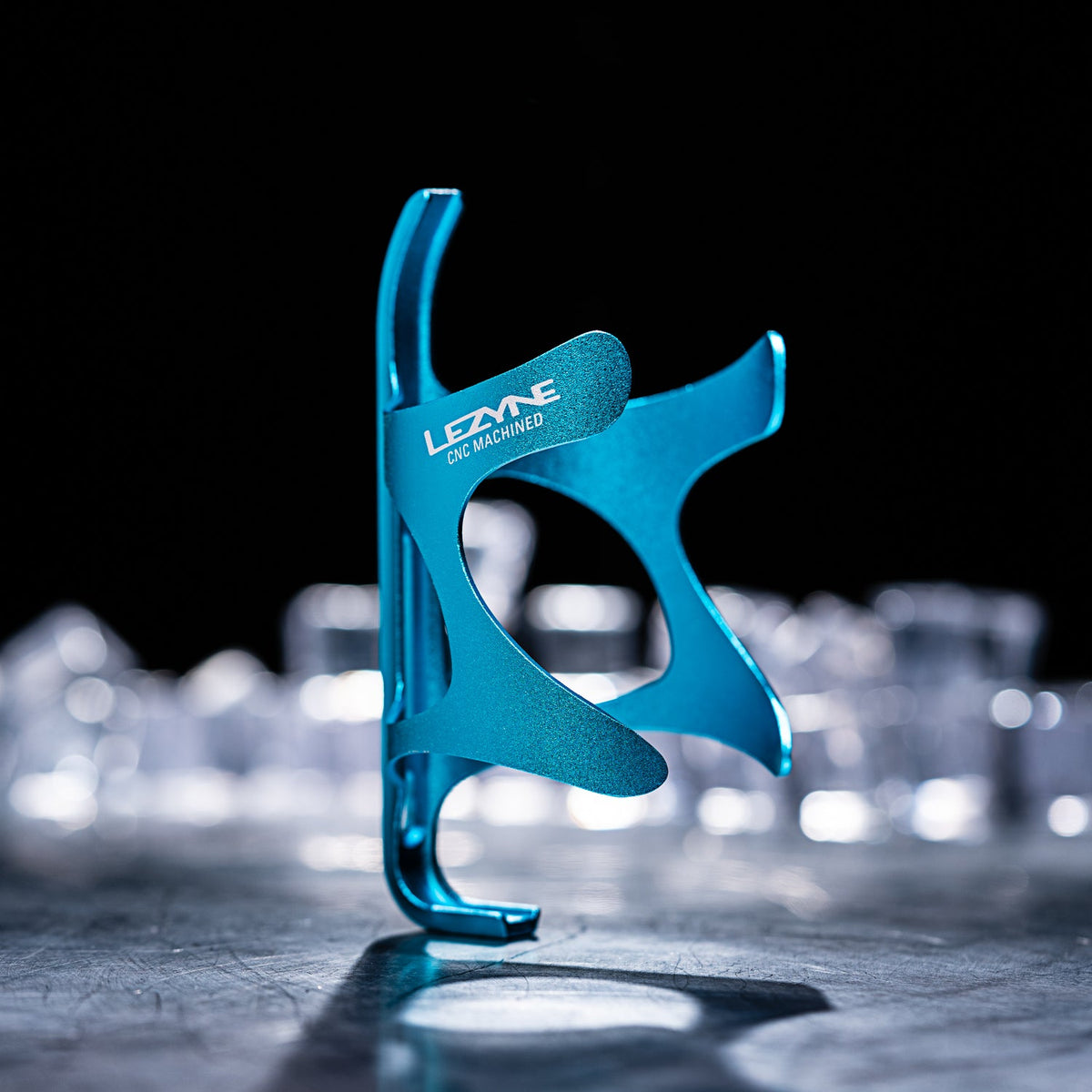 LEZYNE CNC ALLOY CAGE Flaschenhalter Rot
