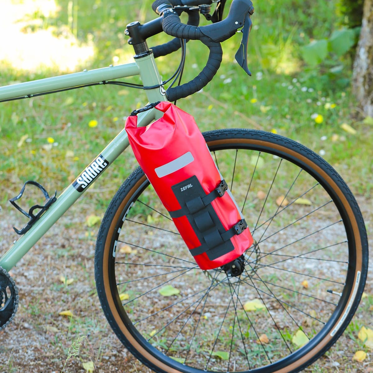 Sacoche et Support de fourche  ZEFAL Z ADVENTURE FORK