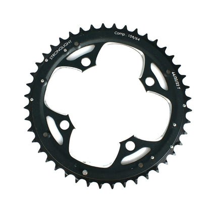 Äußeres Kettenblatt STRONGLIGHT ALU 5083 9V 4 Loch 104 mm