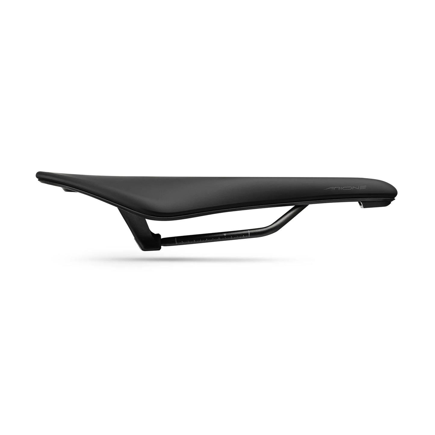 Sattel FIZIK VENTO ARIONE R3 145 mm Schienen Kium