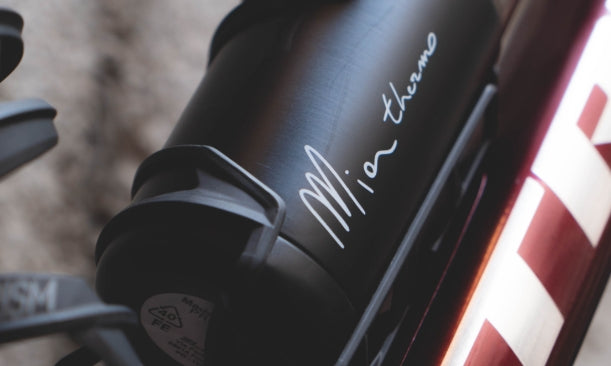 ELITE MIA THERMO Thermo-Trinkflasche (550ml) Schwarz