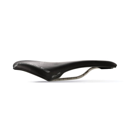 Sattel ITALIA SLR BOOST ENDURANCE SUPERFLOW S Ti316-Schienen