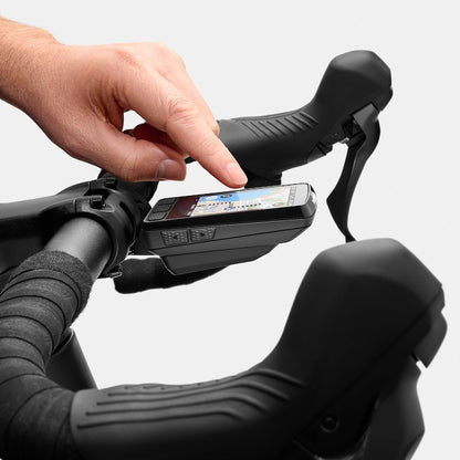 WAHOO ELEMNT ROAM V3 GPS-Fahrradcomputer — Bedienung des Touchscreens auf dem Fahrrad