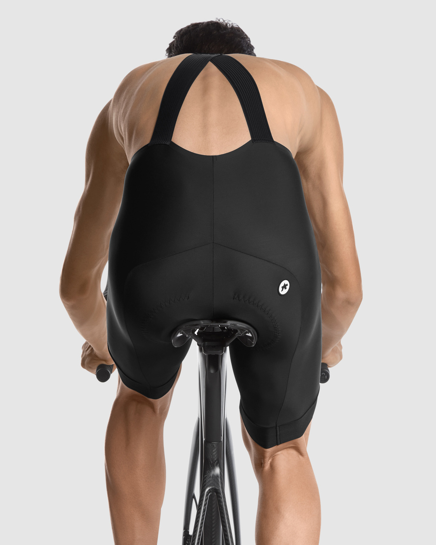 ASSOS MILLE GT C2 Kurze Trägerhose Schwarz