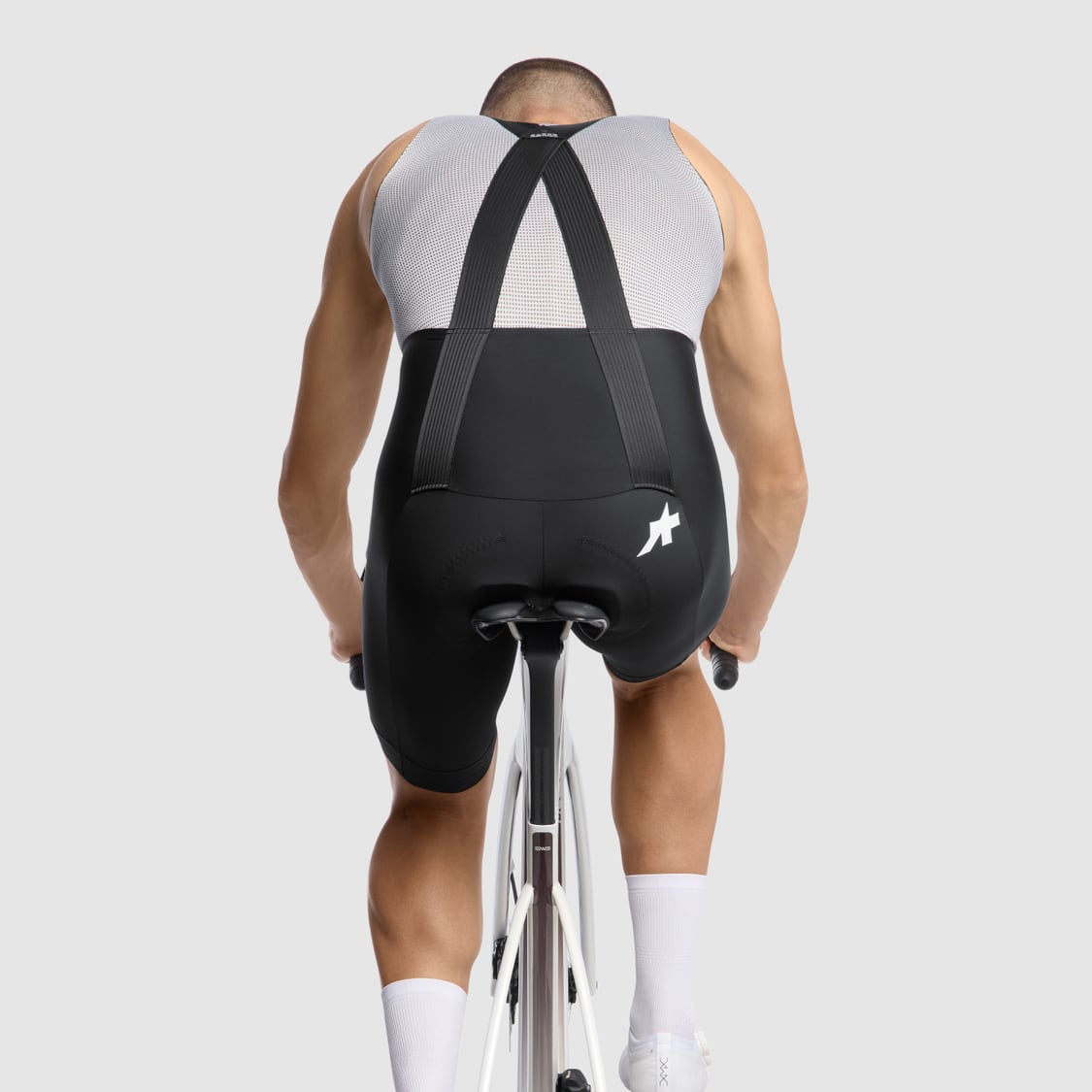 ASSOS MILLE GT S11 Black Kurze Trägerhose