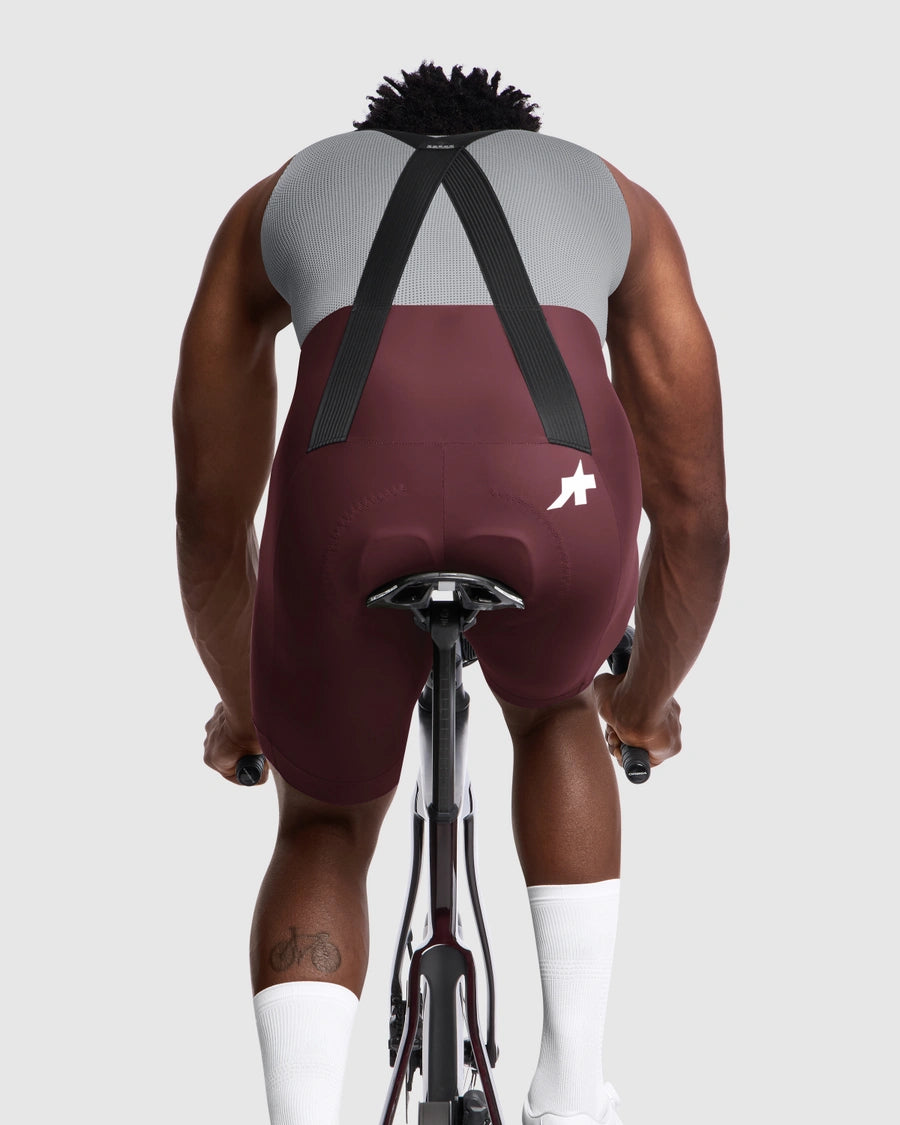 Kurze Trägerhose ASSOS MILLE GT S11 Burgundy Red