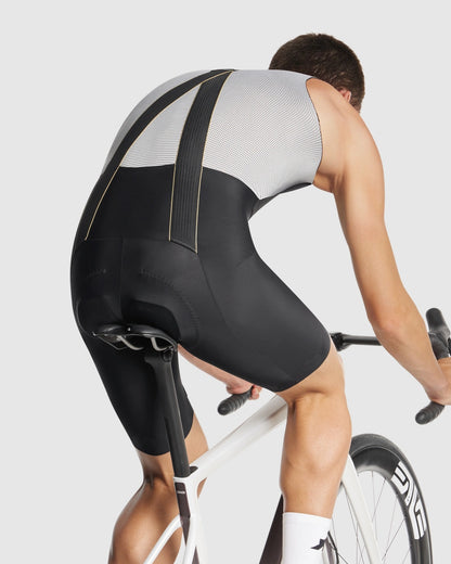 Kurze Trägerhose ASSOS MILLE GTO S11 Regular Schwarz