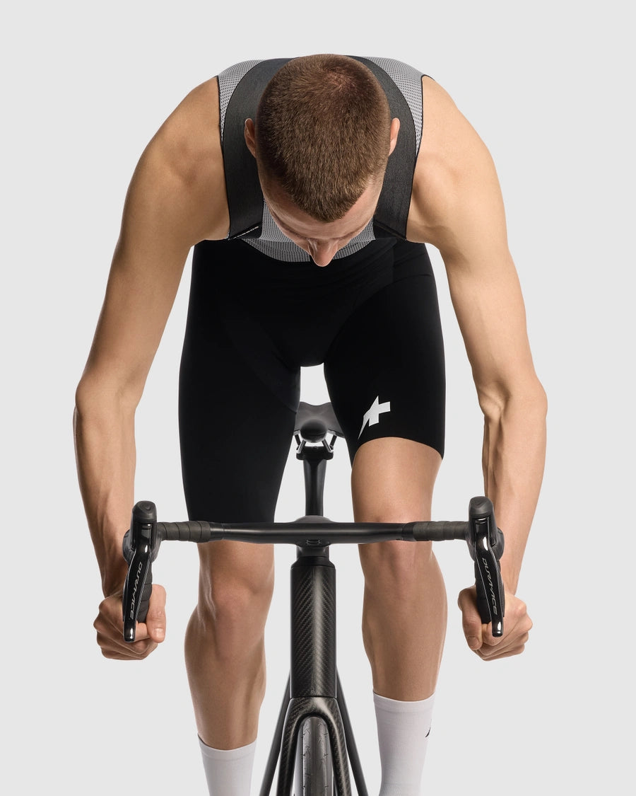 ASSOS EQUIPE RSR BOLIDE S11 Kurze Trägerhose Schwarz