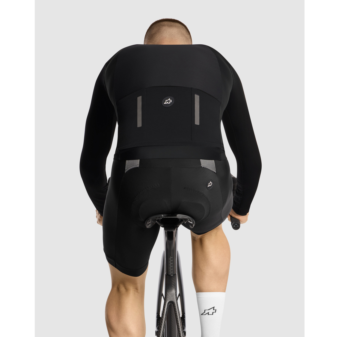 ASSOS MILLE GTS S11 Black Series Jacke