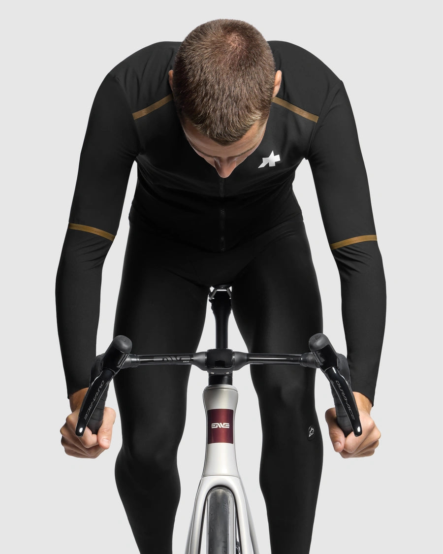 Jacke ASSOS MILLE GTO FUCHSROEHRE S11 Schwarz
