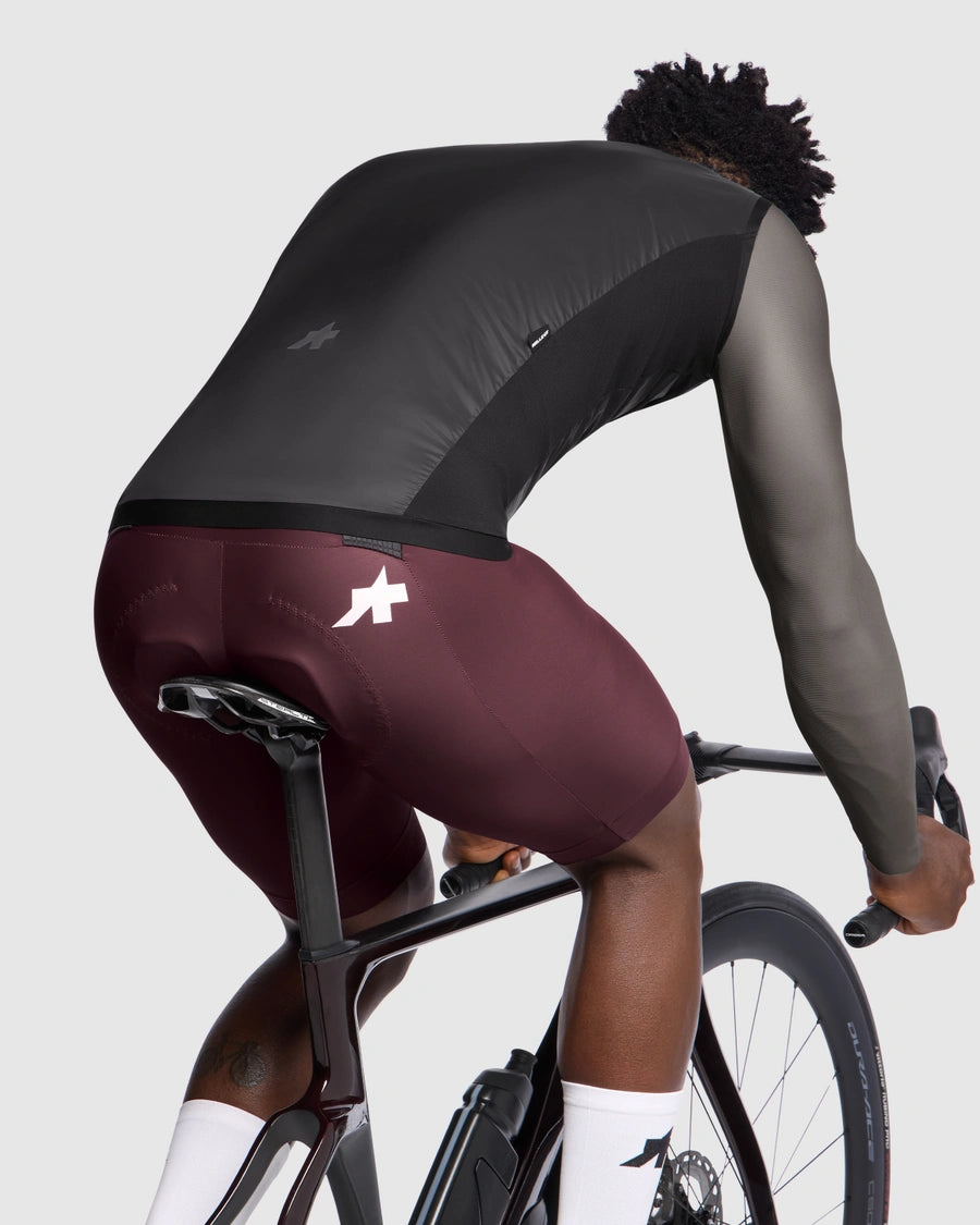ASSOS MILLE GT WIND S11 Ärmellose Jacke Schwarz