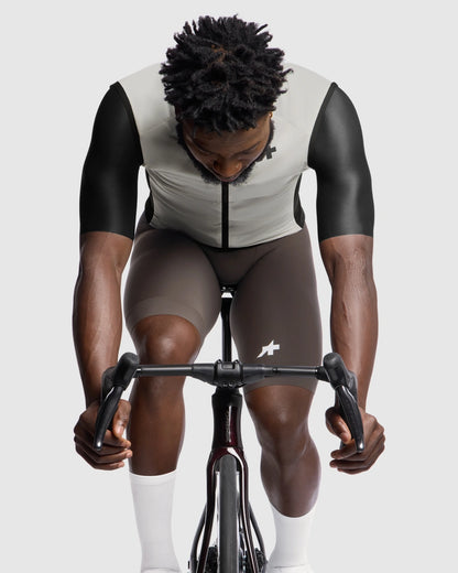 Ärmellose Jacke ASSOS MILLE GT WIND S11 Almond Milk