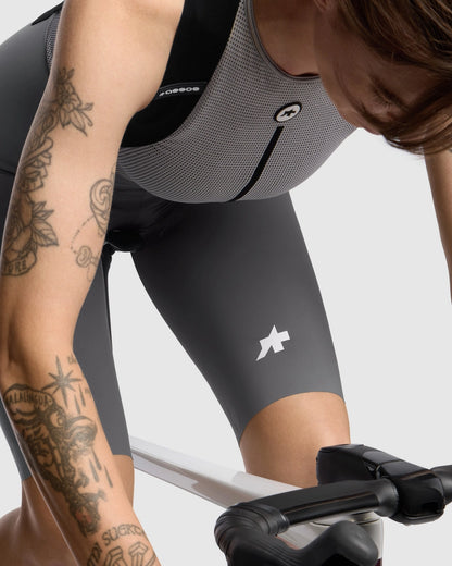 Damen-Träger-Kurzradhose ASSOS DYORA R S11 Grau