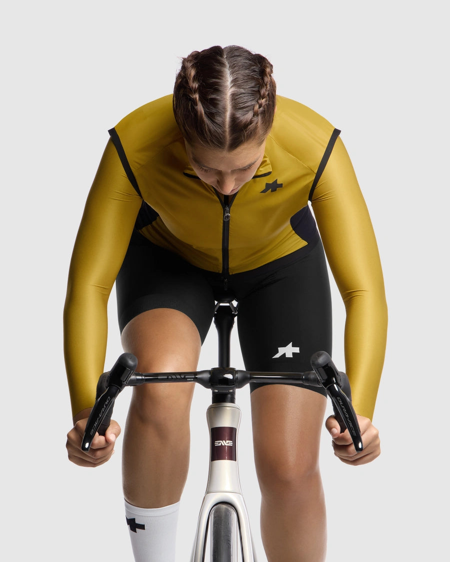 Ärmellose Jacke ASSOS UMA GT WIND S11 Damen Golden Yellow