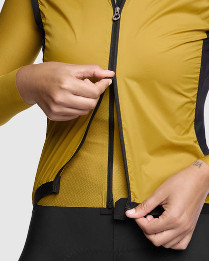 Ärmellose Weste ASSOS UMA GT WIND S11 Damen Golden Yellow
