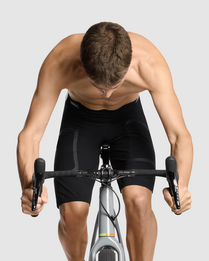 Shorts ASSOS TACTICA CARGO T3 Schwarz