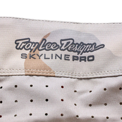 Short TROY LEE DESIGNS SKYLINE PRO FLOW CAMO Pumice mit Liner BN3TH