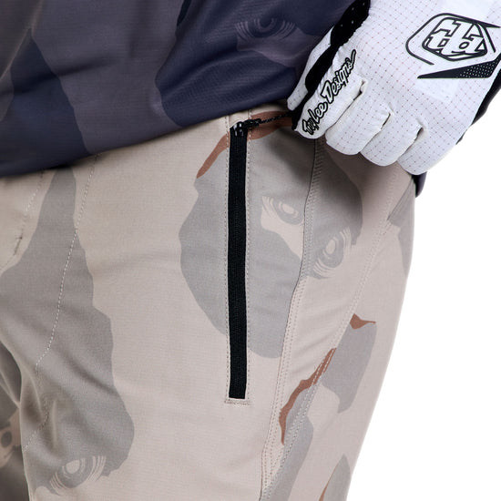 Shorts TROY LEE DESIGNS SKYLINE PRO FLOW CAMO Pumice mit Liner BN3TH