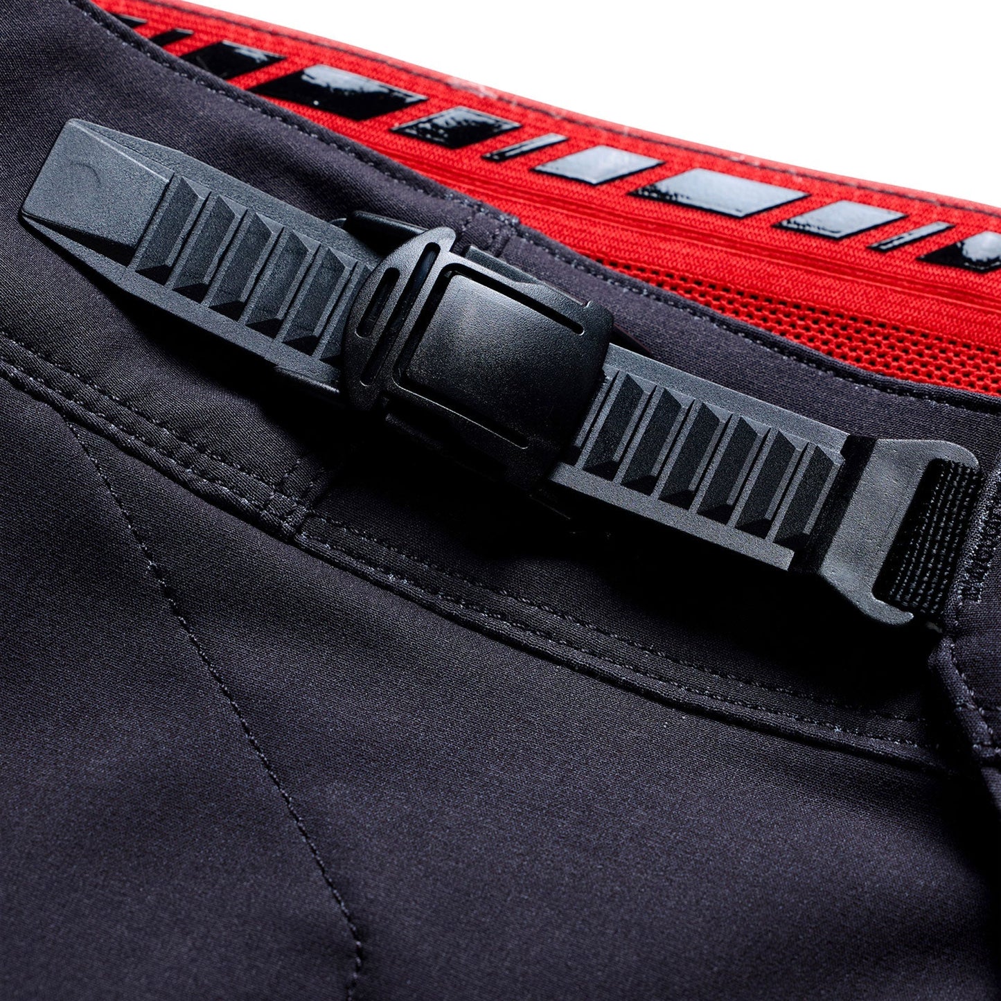 TROY LEE DESIGNS SKYLINE PRO MONO Carbon Shorts mit Liner BN3TH
