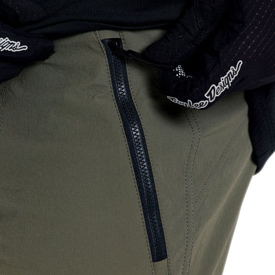 TROY LEE DESIGNS SKYLINE TRAIL Shorts mit Liner Mono Khaki