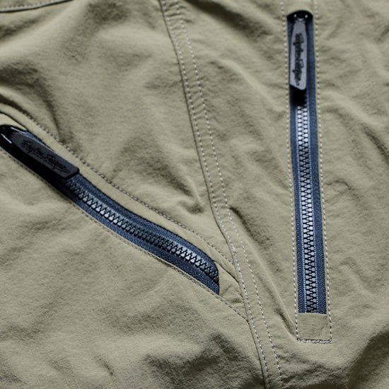 TROY LEE DESIGNS SKYLINE TRAIL Shorts mit Liner Mono Khaki