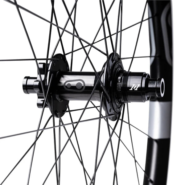 Hinterrad CRANKBROTHERS SYNTHESIS Aluminium 2.0 E-BIKE I9 29" 12x148 mm Boost Schwarz