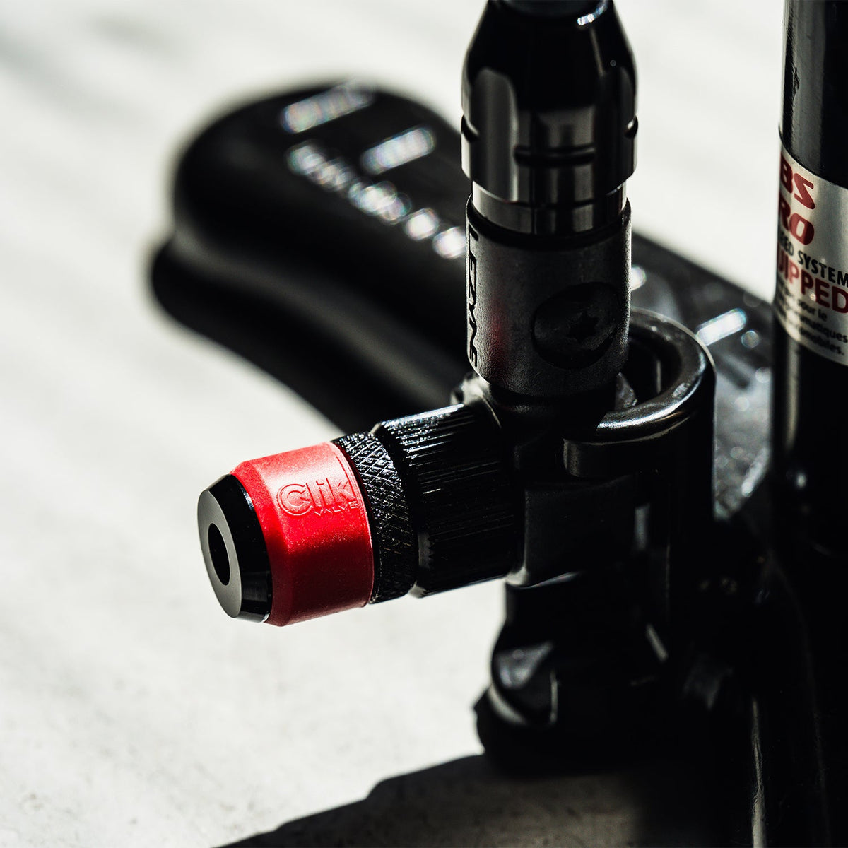 LEZYNE ABS Pro CLIK Chuck Nachrüst-Pumpenkopf, Schwarz