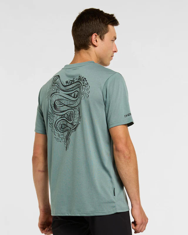 DHARCO TECH TEE ENVY Trikot Kurzarm Grün
