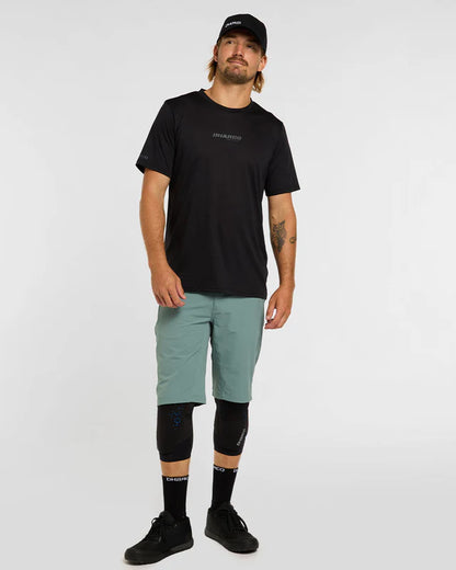Short DHARCO TRAIL ENVY Grün