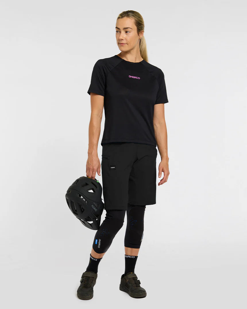 DHARCO TRAIL Shorts Women Schwarz