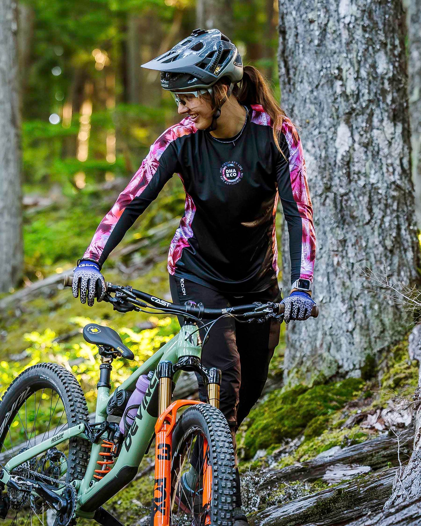 DHARCO RACE NEBULA Langarmtrikot Women Schwarz/Pink